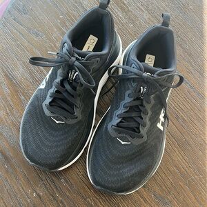 Hoka Gaviota 5 Size 9